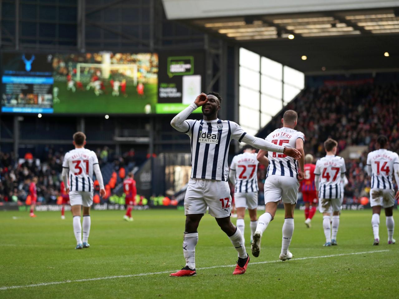 Daryl Dike celebrates scoring against Aldershot