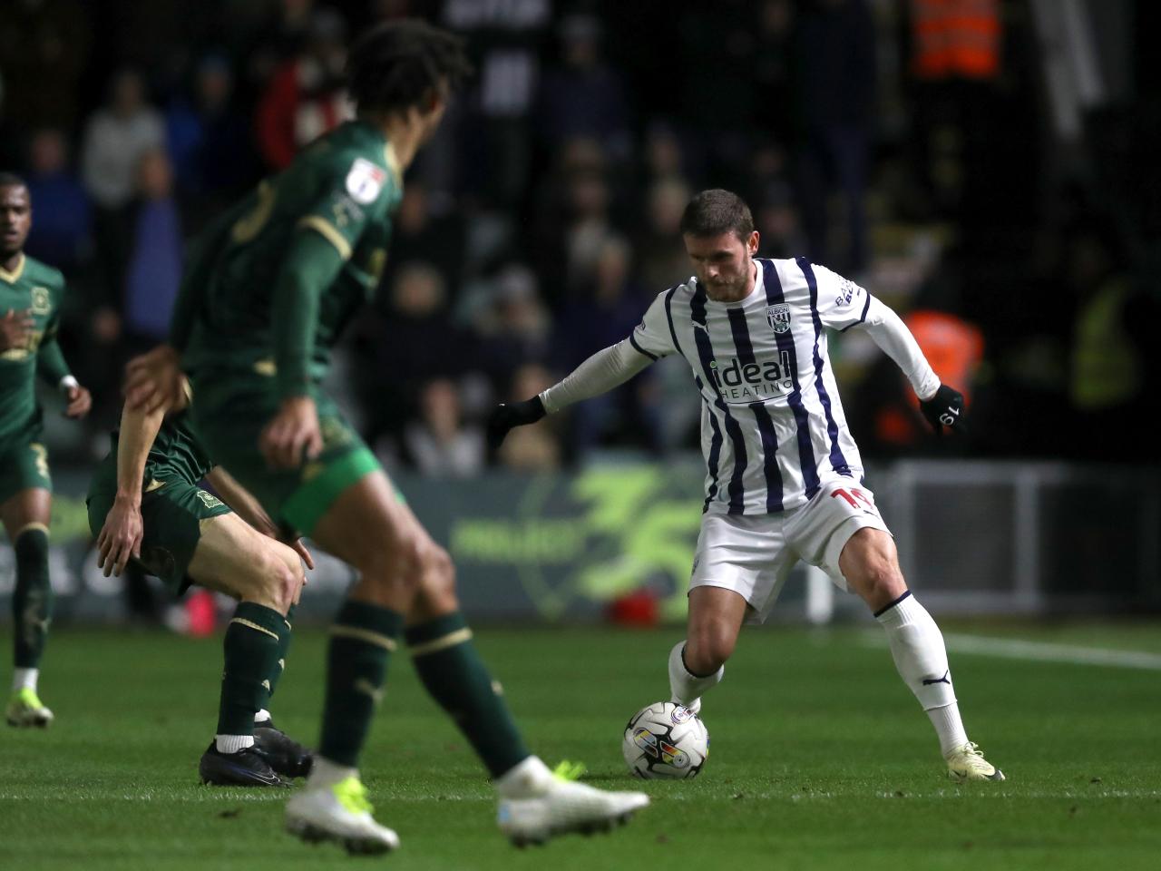 John Swift on the ball against Plymouth 