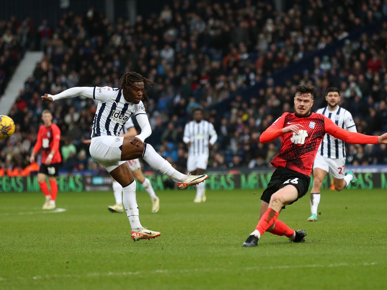 Brandon Thomas-Asante shooting against Blues
