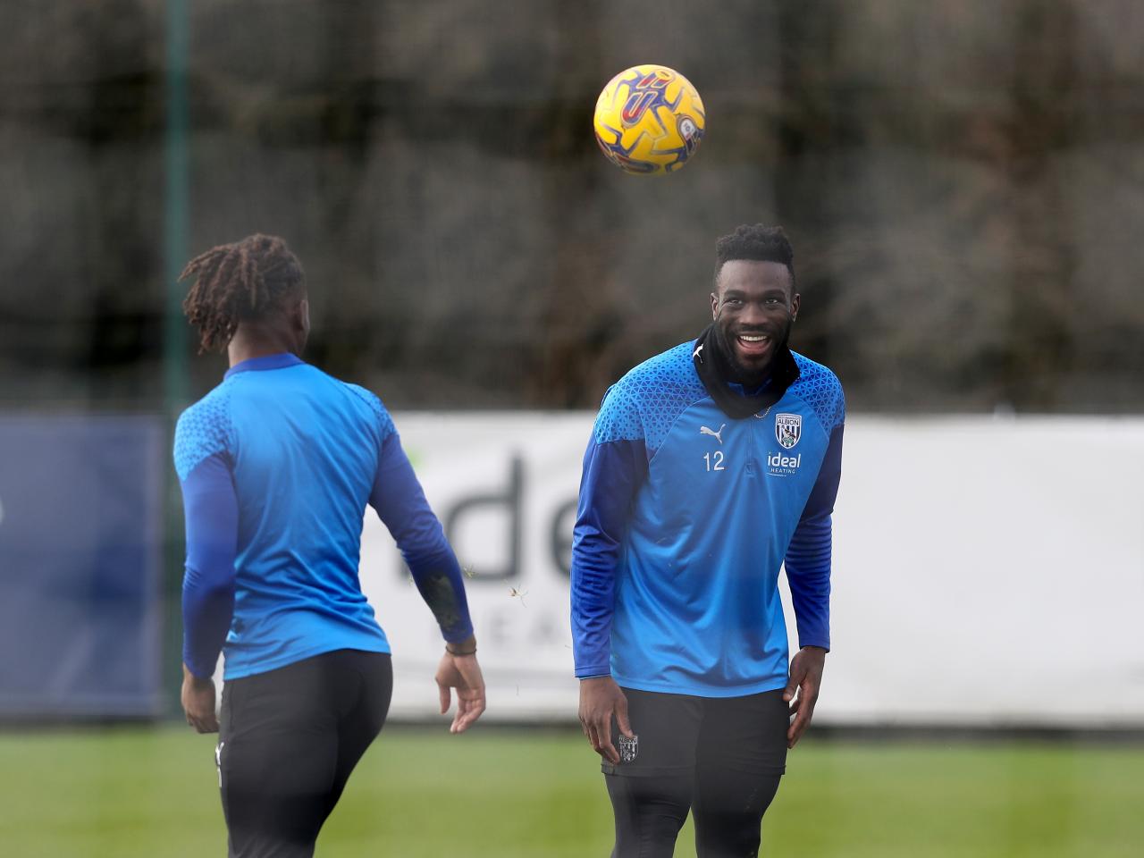 Daryl Dike smiling in training 