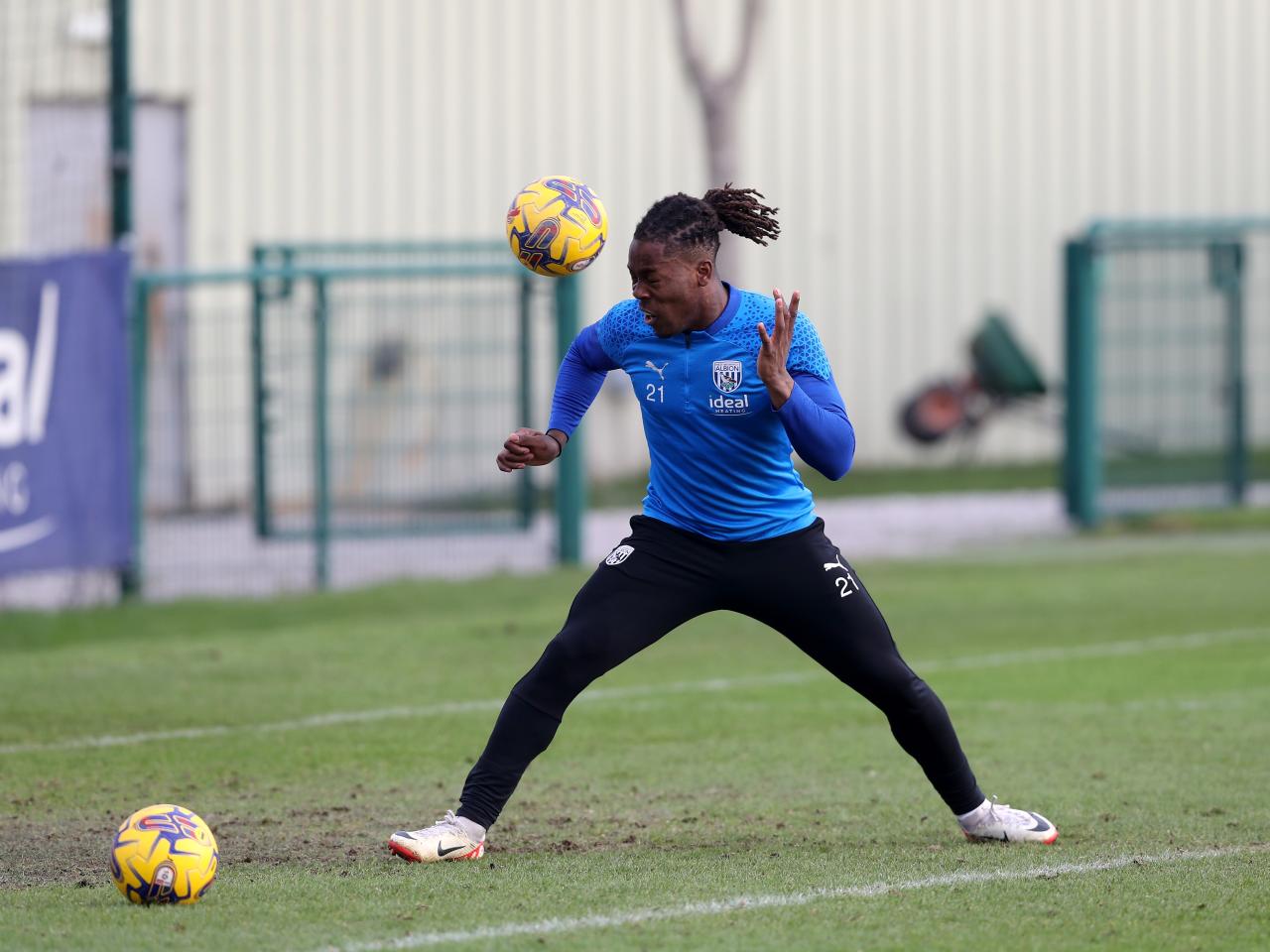 Brandon Thomas-Asante on the ball in training