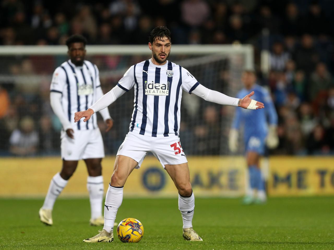 Okay Yokuslu on the ball against Cardiff City