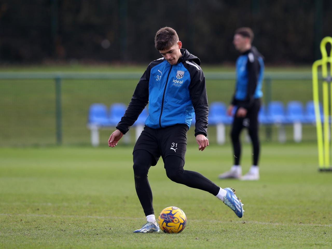 Tom Fellows on the ball in training 