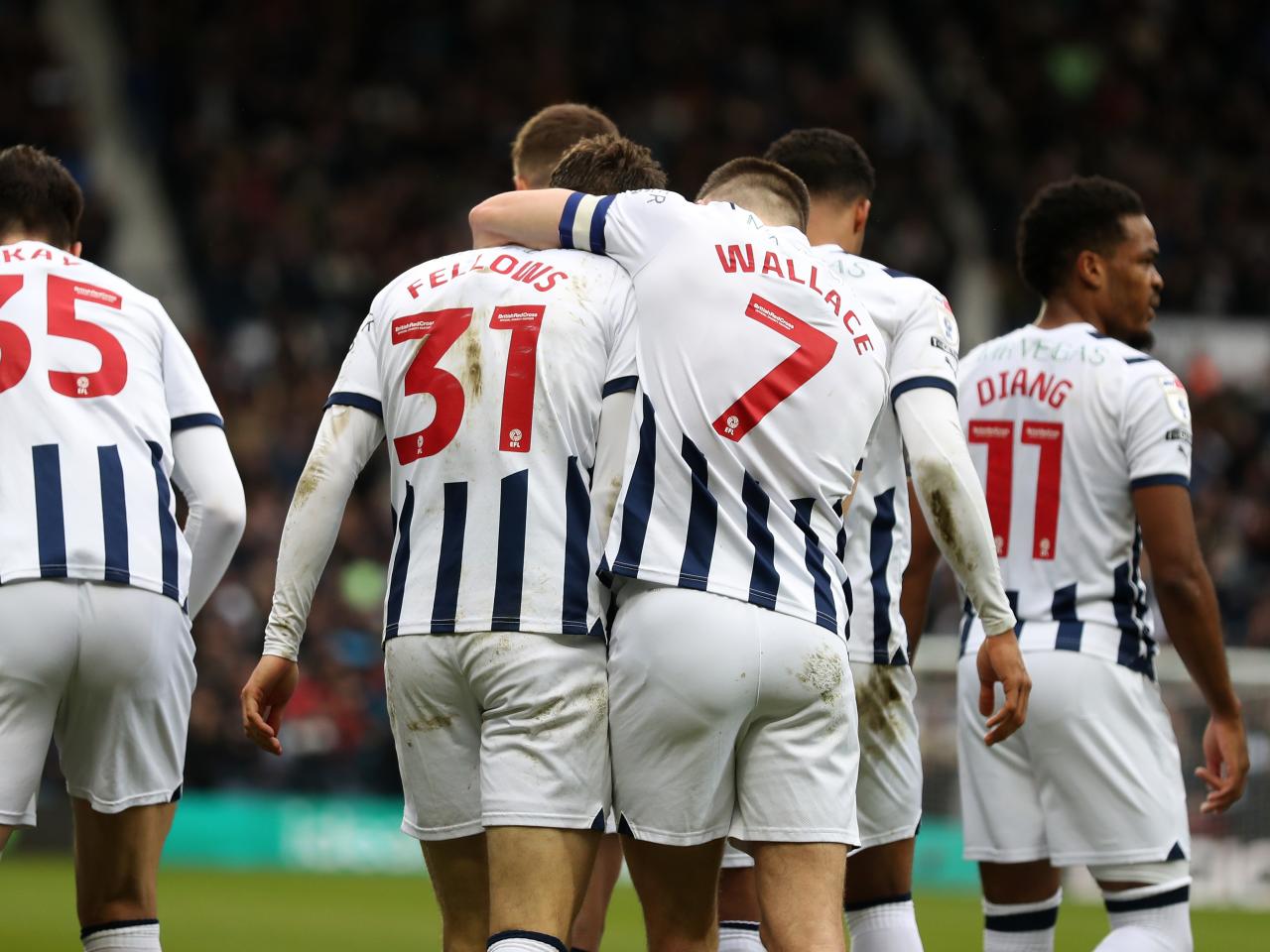 Tom Fellows celebrates scoring against Bristol City with Jed Wallace
