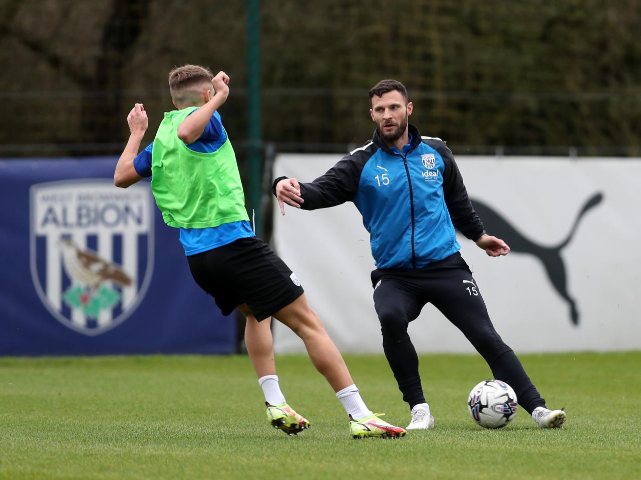 Erik Pieters on the ball during a training session