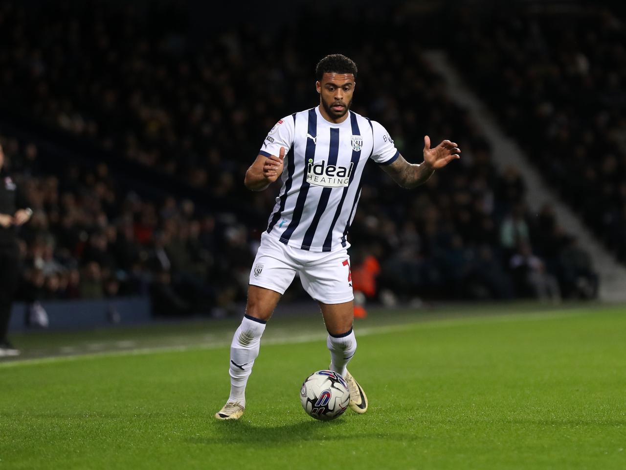 Darnell Furlong on the ball against Rotherham United 