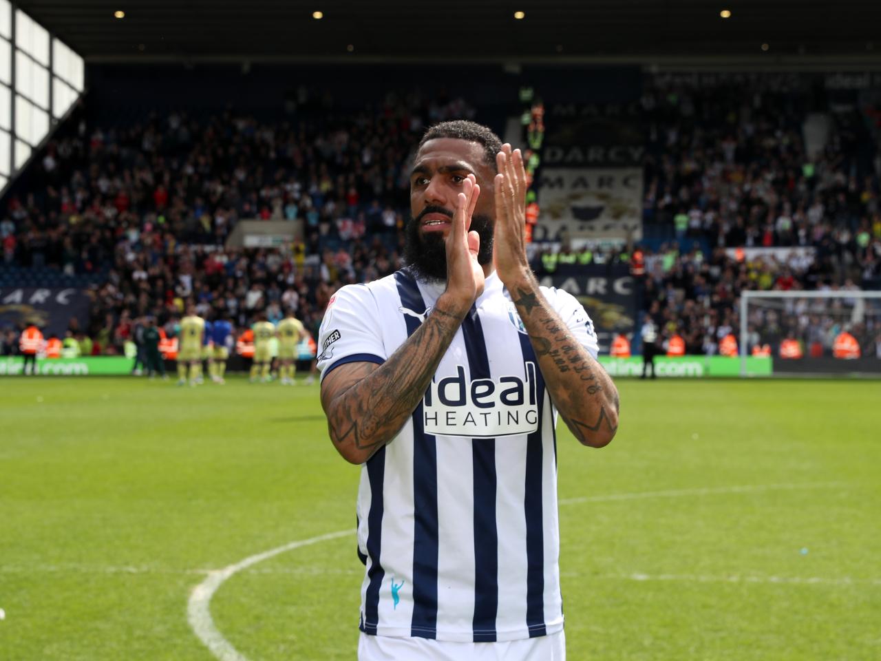 Yann M'Vila celebrates the win against Preston at full-time 