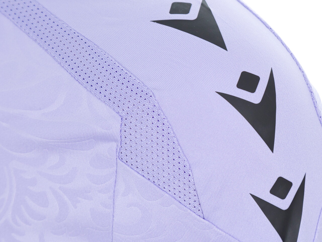 Albion's 2024/25 trainingwear.