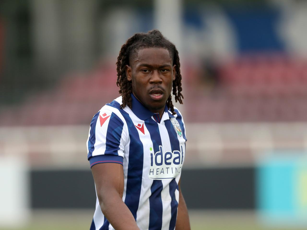 Brandon Thomas-Asante in action against Bolton