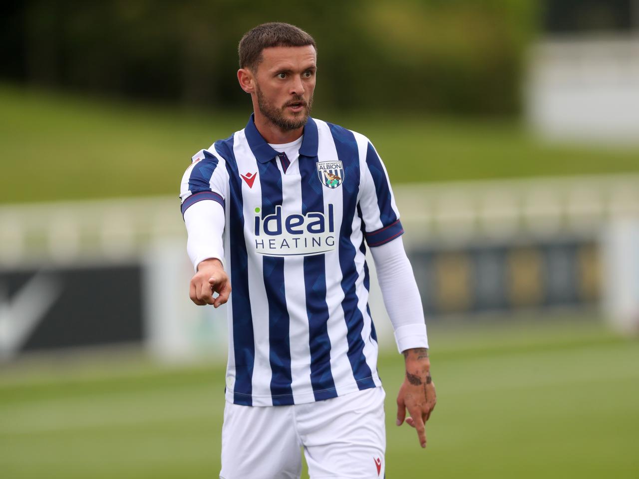 John Swift in action against Bolton