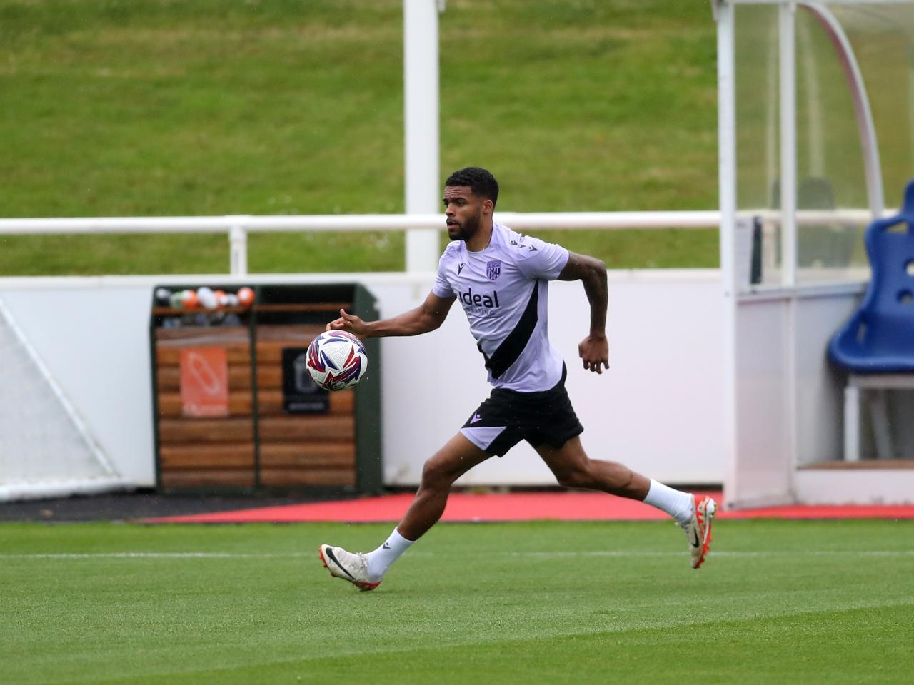 Darnell Furlong on the ball during a training session at St. George's Park