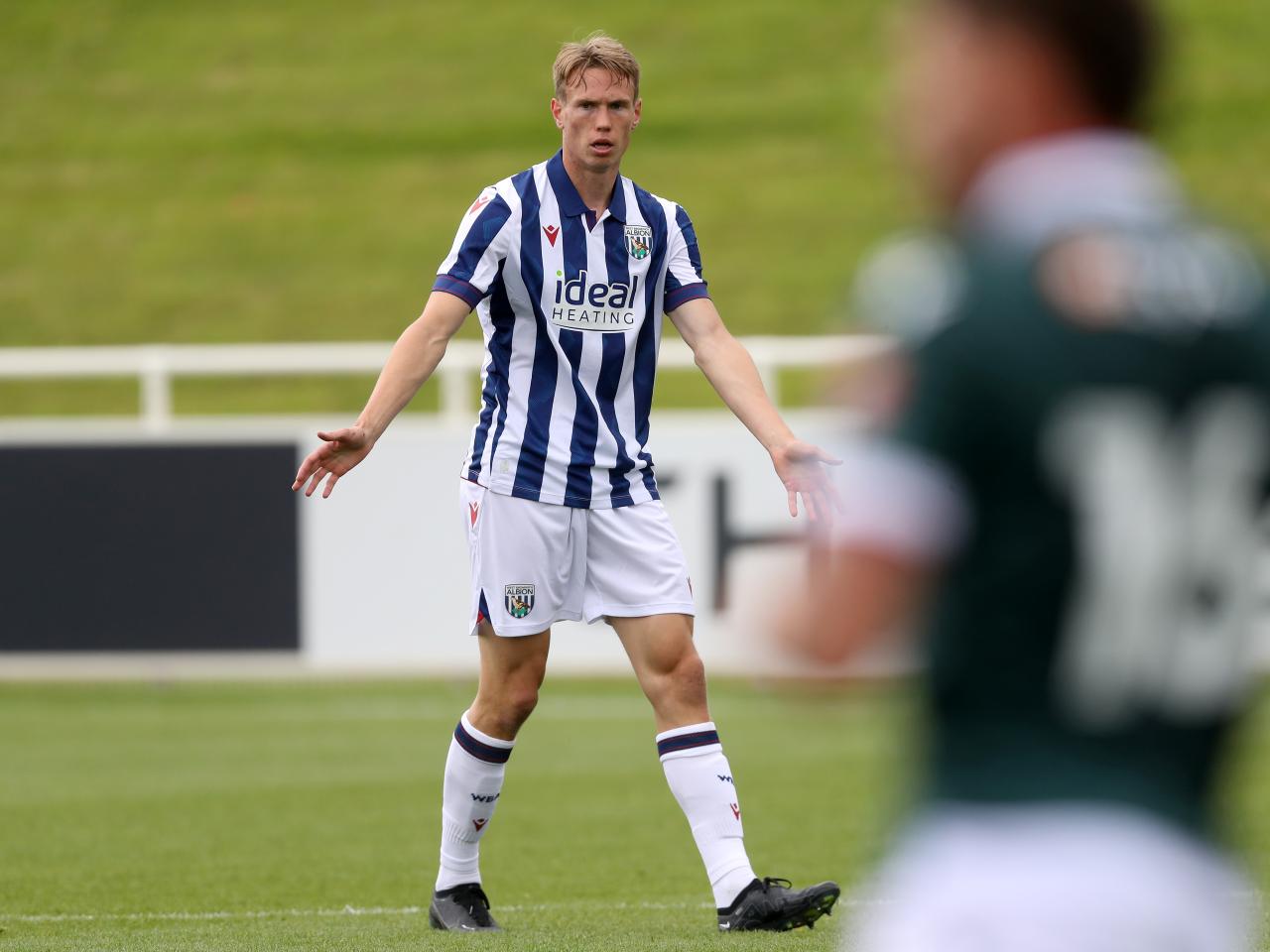 Torbjørn Heggem in action against Bolton