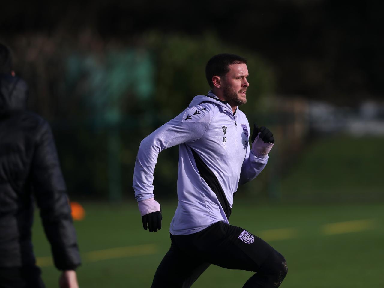 John Swift running forward in training 