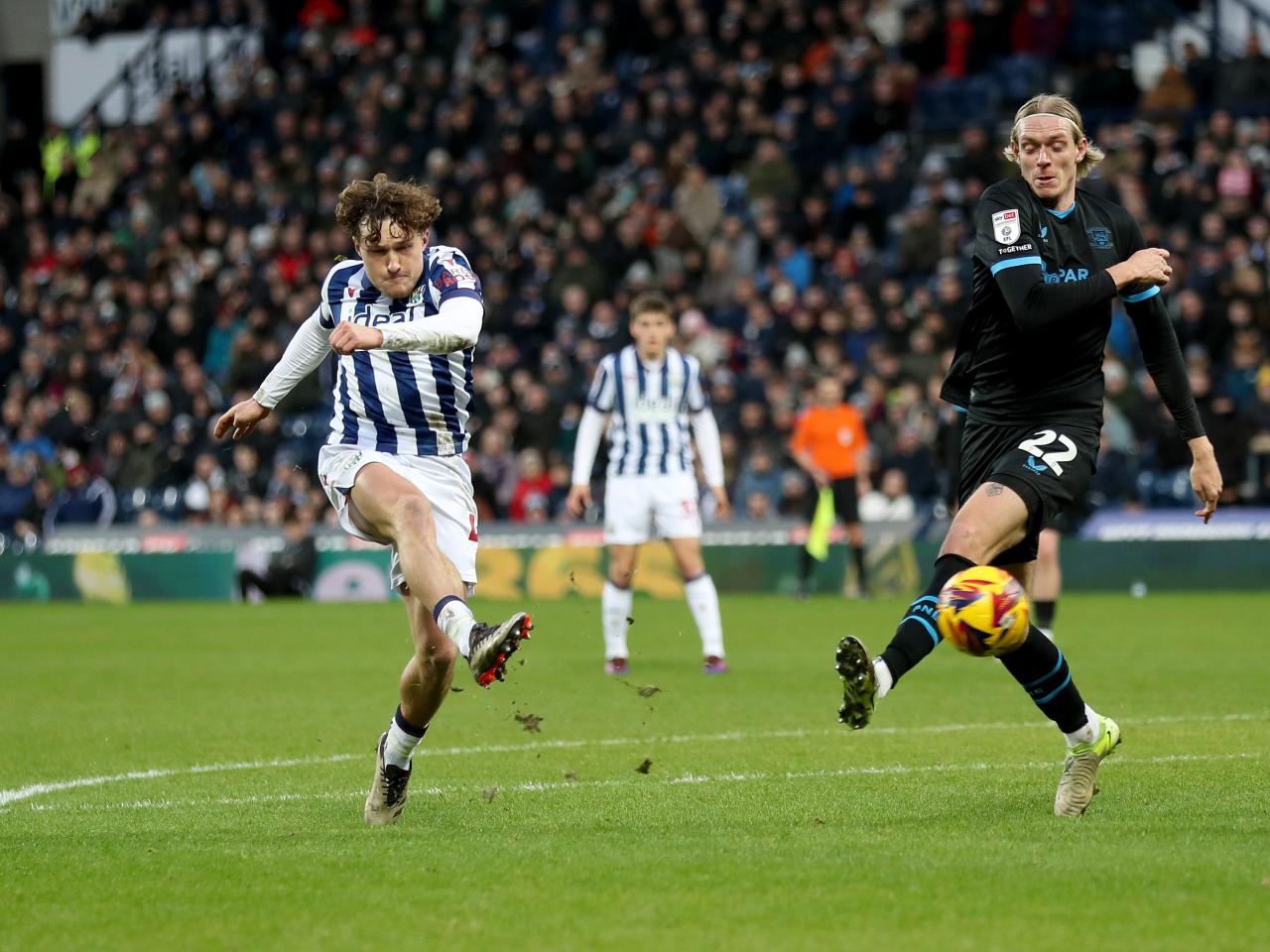 Callum Styles shoots and scores against Preston