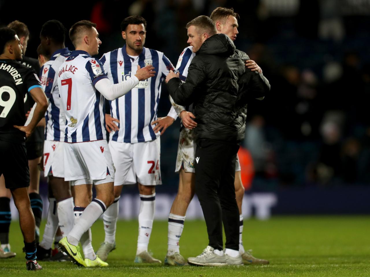 Chris Brunt congratulating the players after the win over Preston 