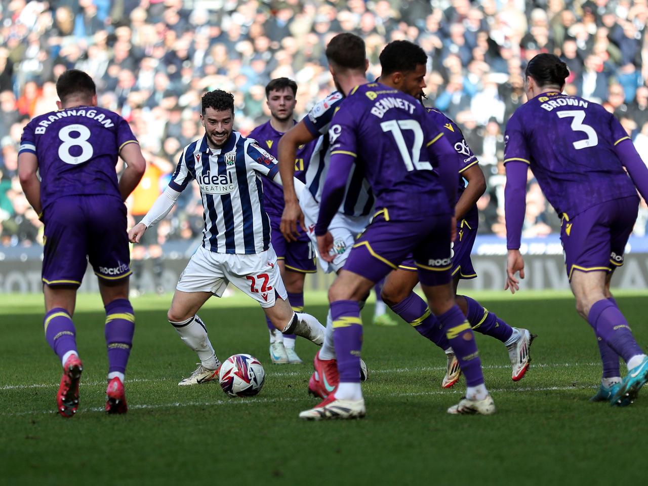 Mikey Johnston in action against Oxford United at The Hawthorns