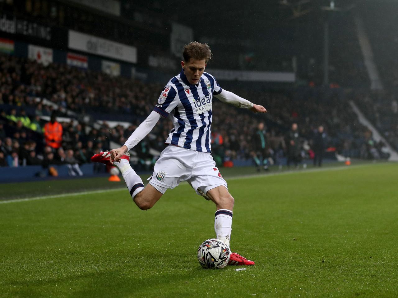 Isaac Price in action against Sheffield Wednesday