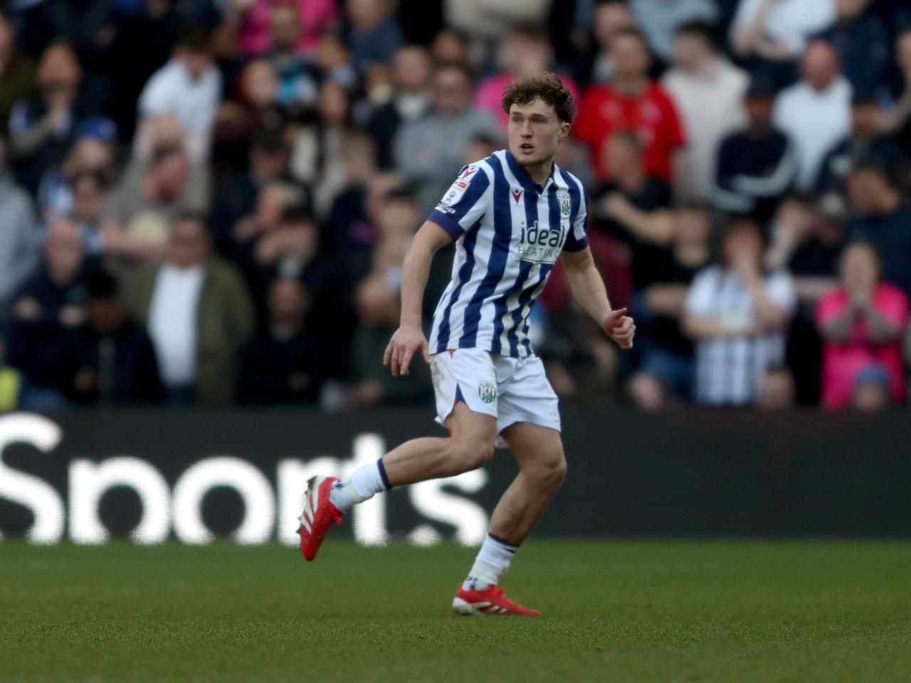 Callum Styles in action against QPR 