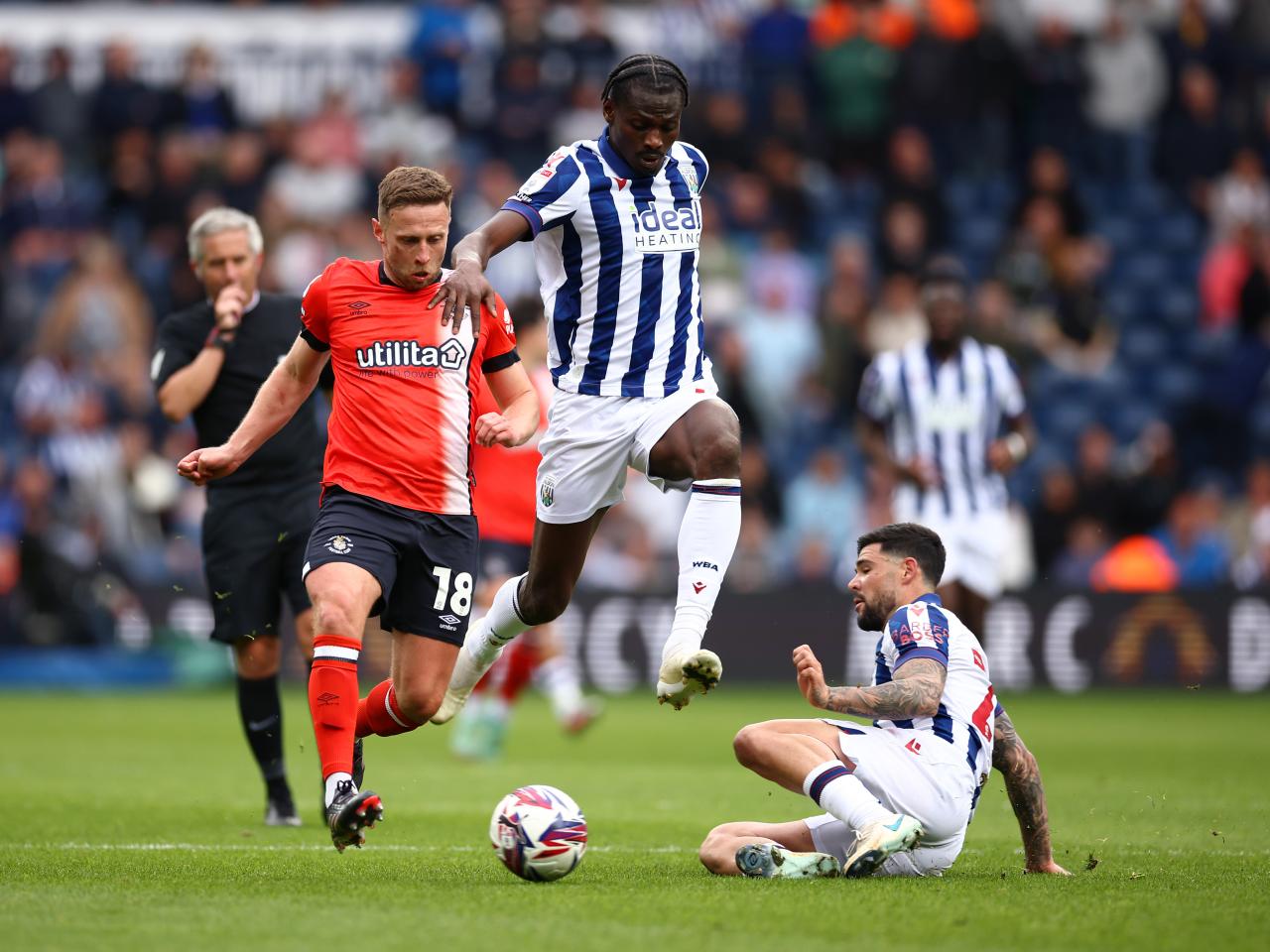 Ousmane Diakité in action against Luton Town