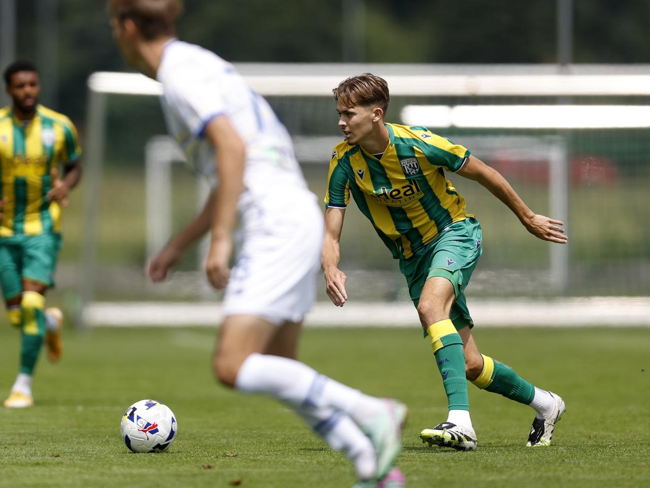 Isaac Price in action against Dynamo Kyiv in pre-season in Austria 