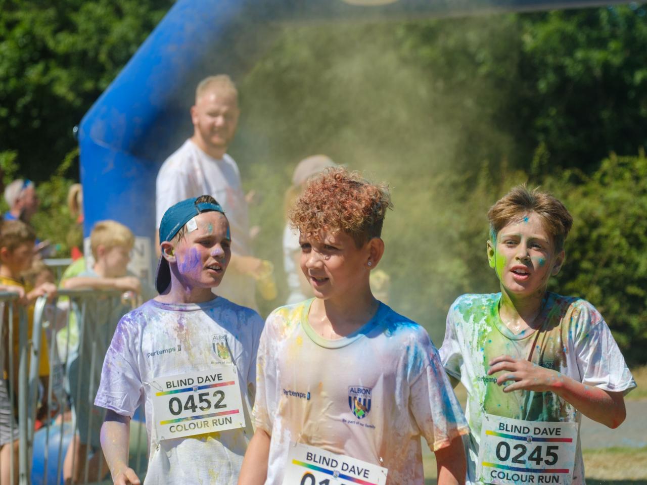 Young participants in the finish area.