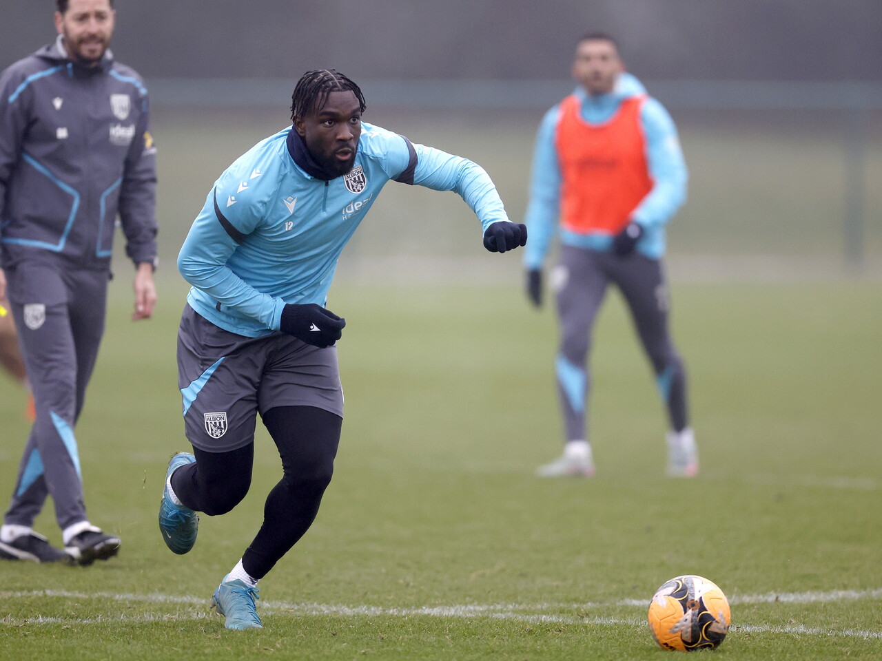 Daryl Dike on the ball during a training session
