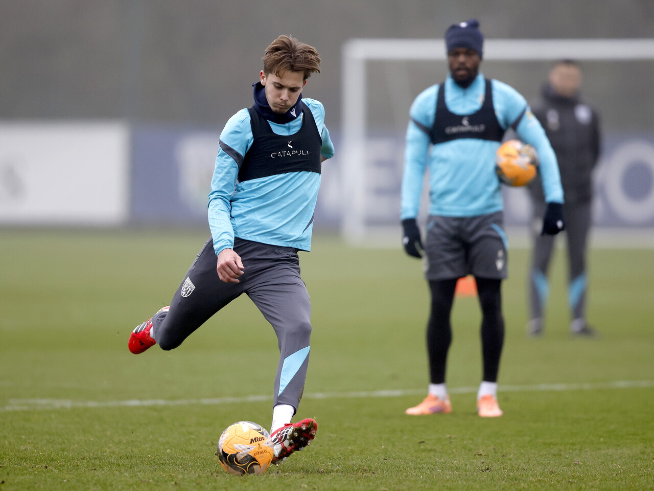 Isaac Price taking a shot in training 