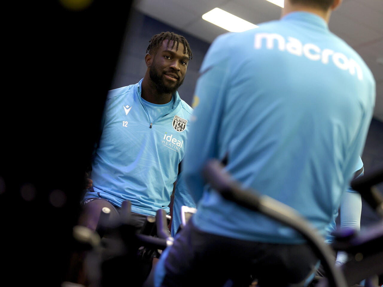 Daryl Dike in the gym 