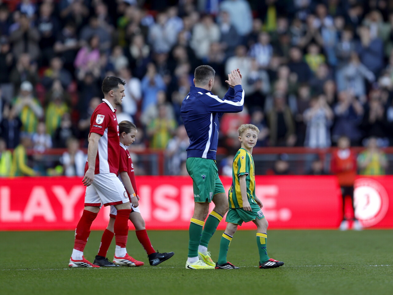 Jed Wallace leads Albion out at Bristol City