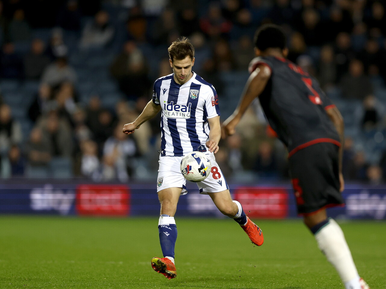 Jayson Molumby on the ball against Millwall