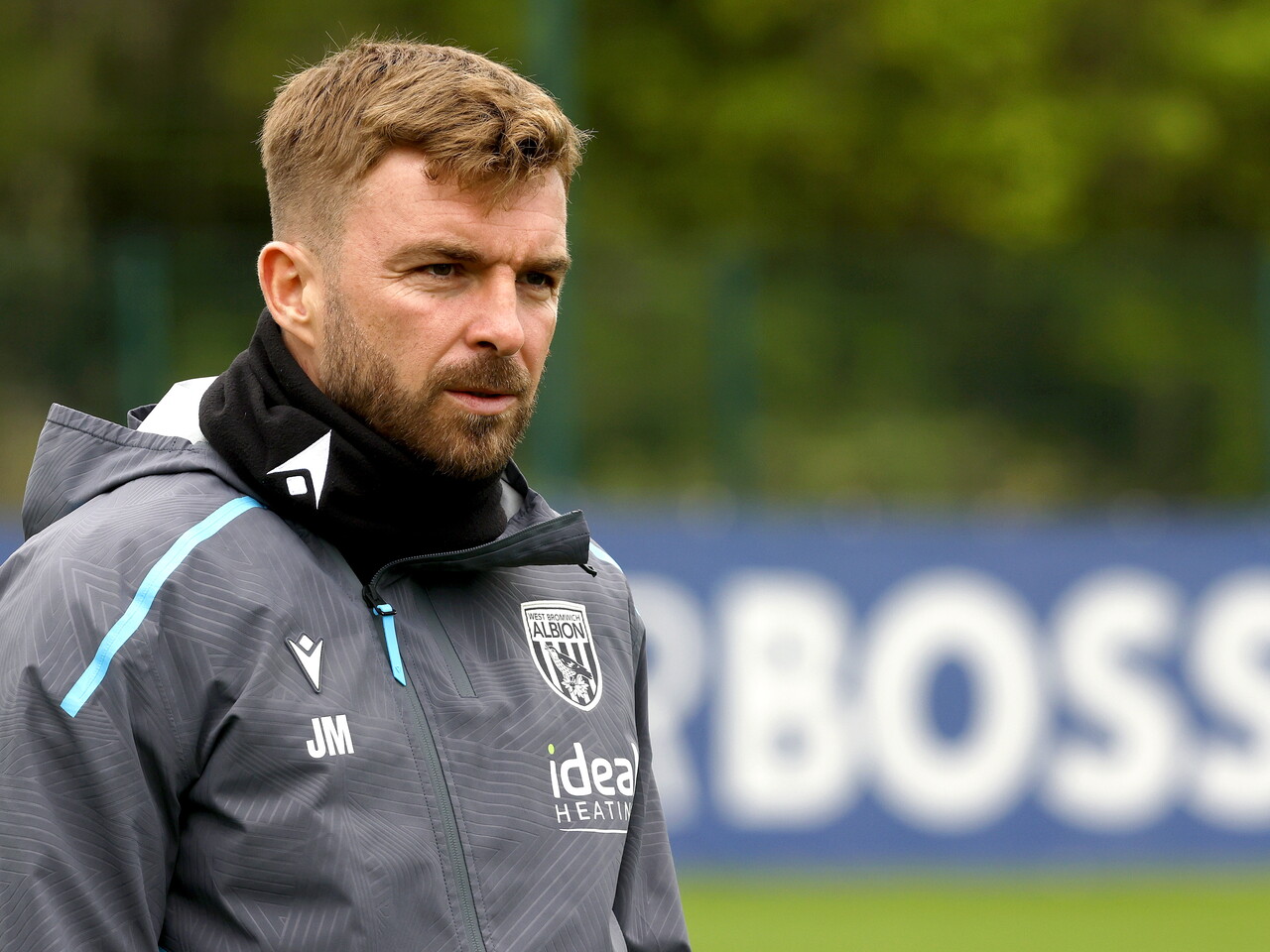 James Morrison watching over a training session