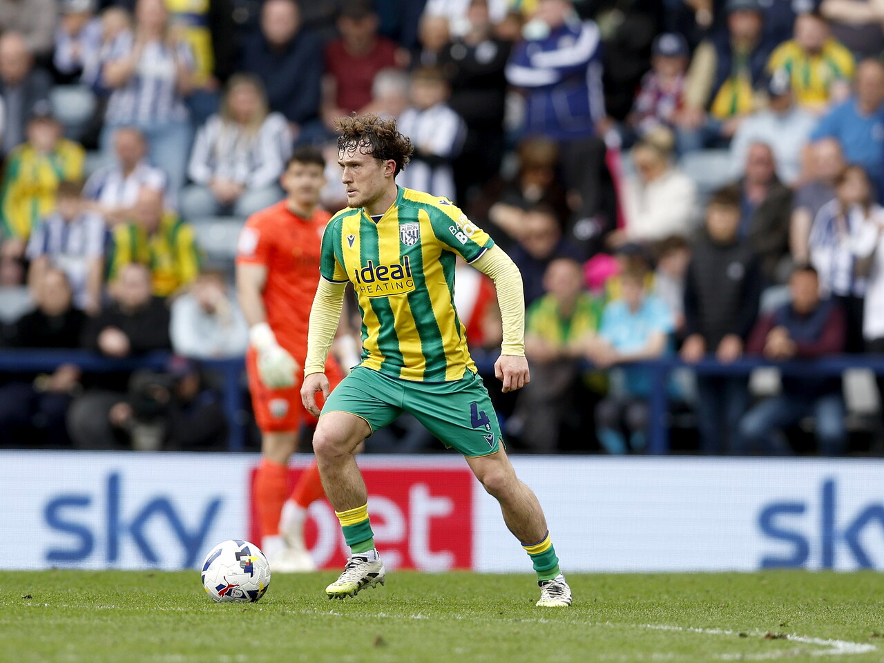 Callum Styles on the ball against Preston