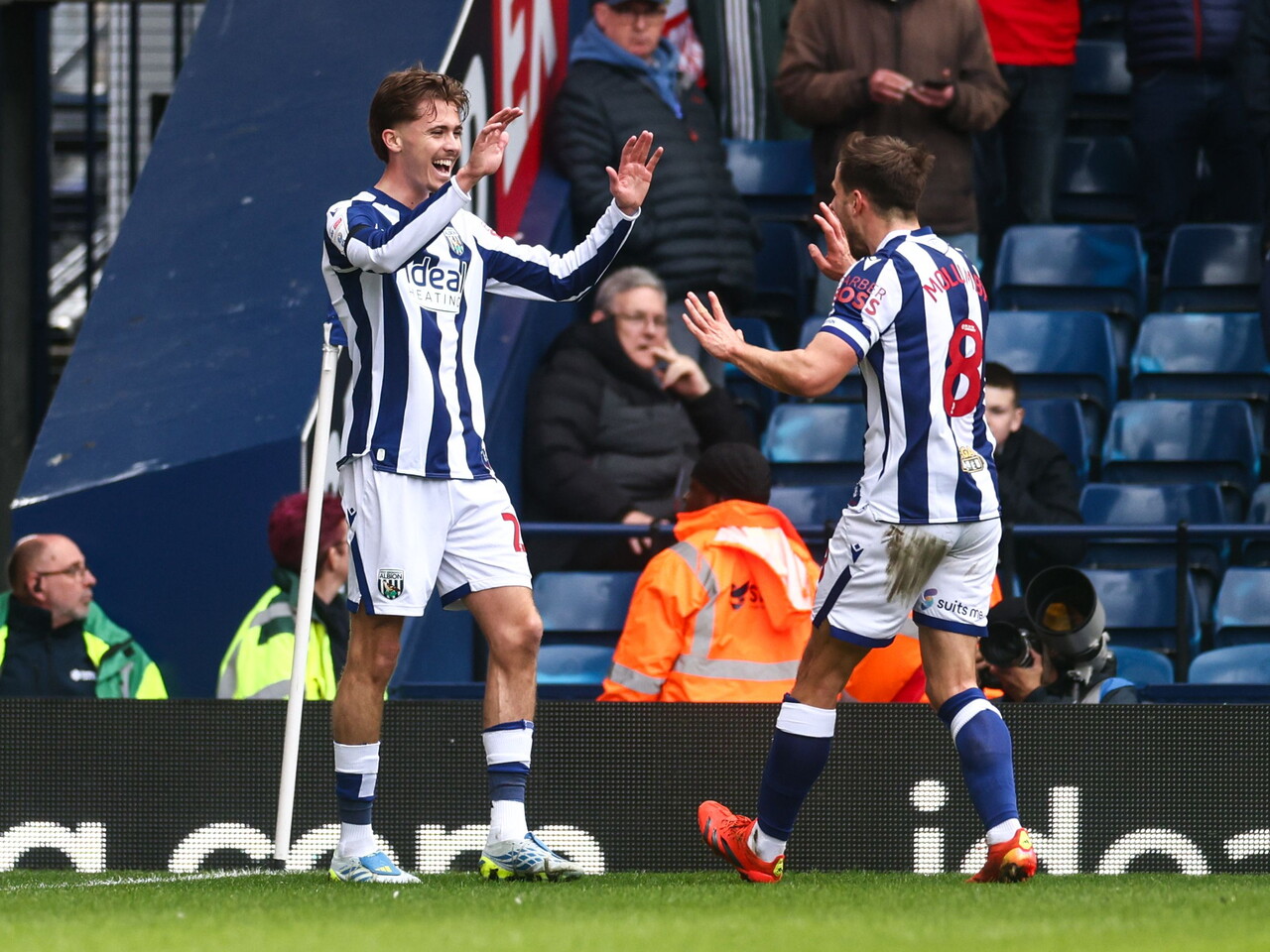 Isaac Price celebrates against Wrexham
