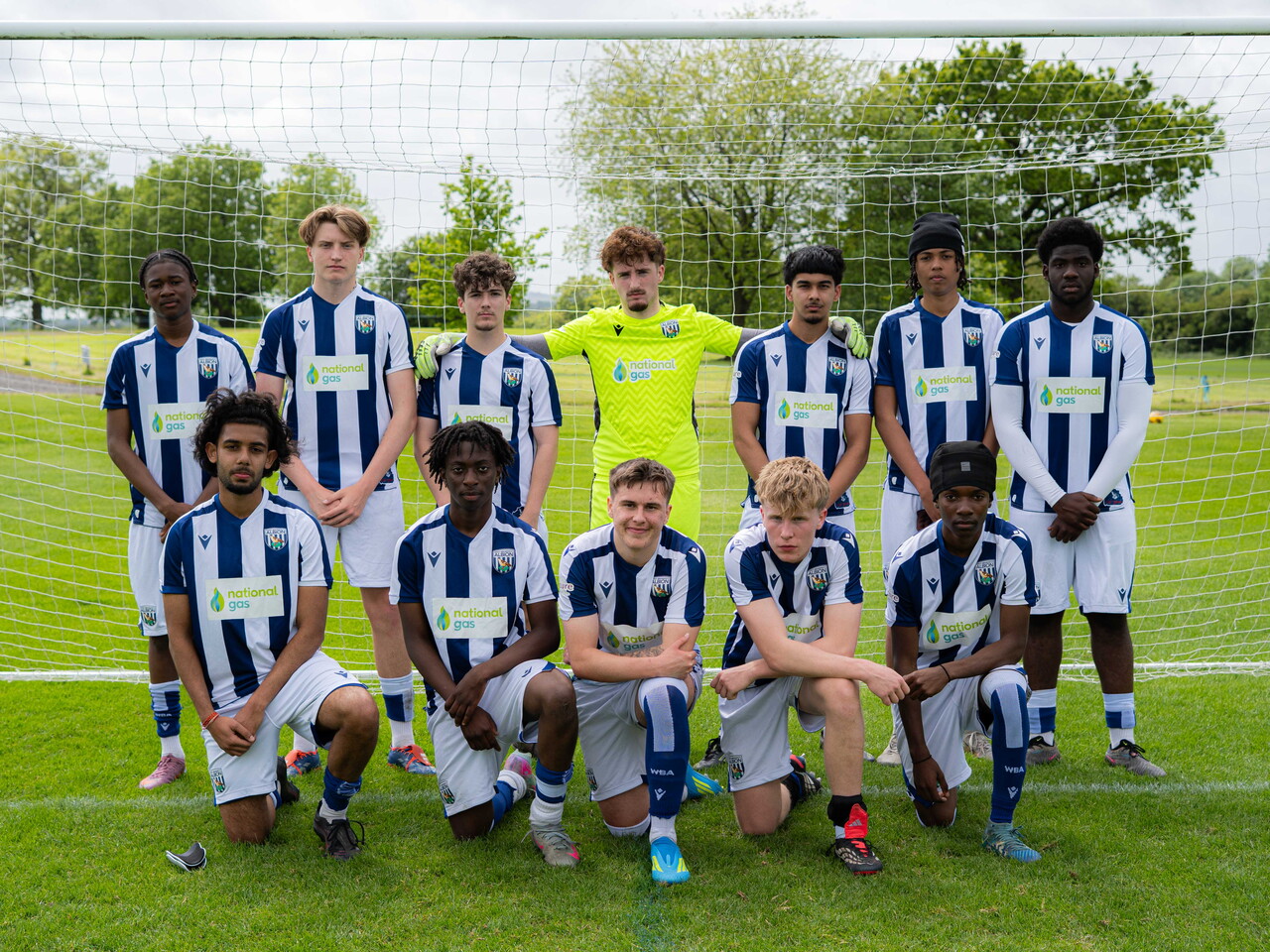 EFL B team