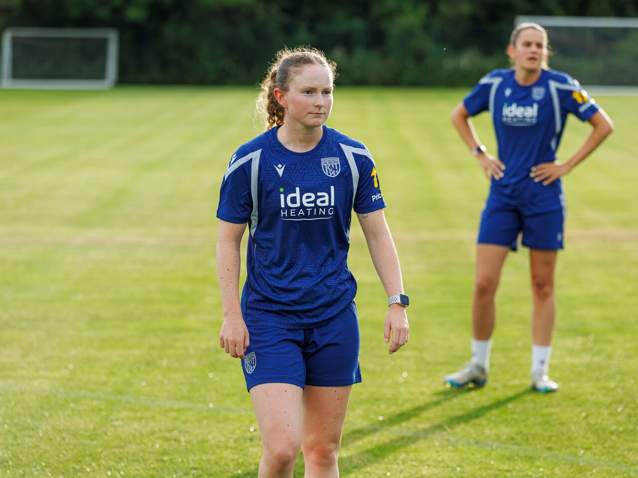Liv Rabjohn and Izzy Green during a training session
