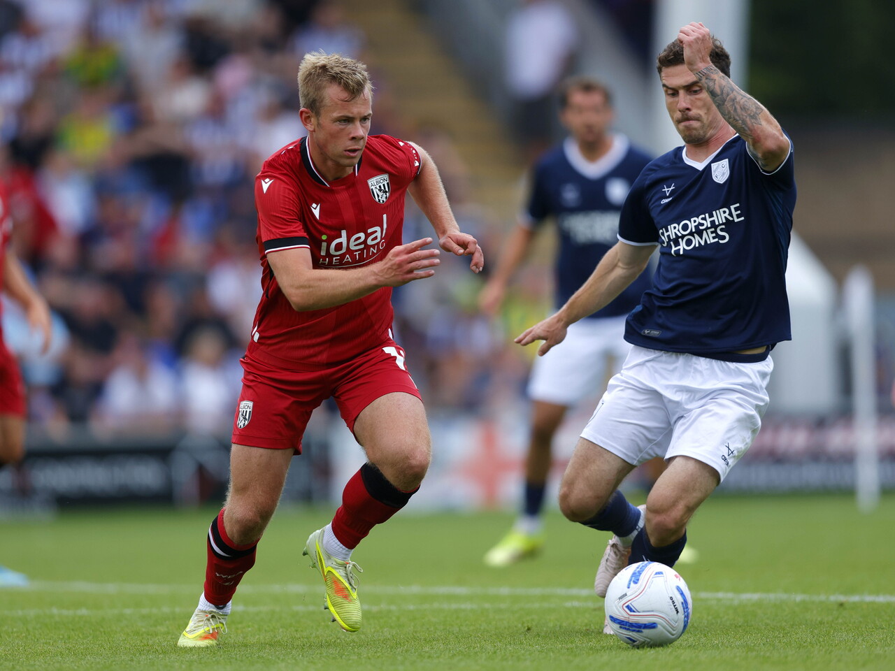 Aune Heggebo plays against Shrewsbury