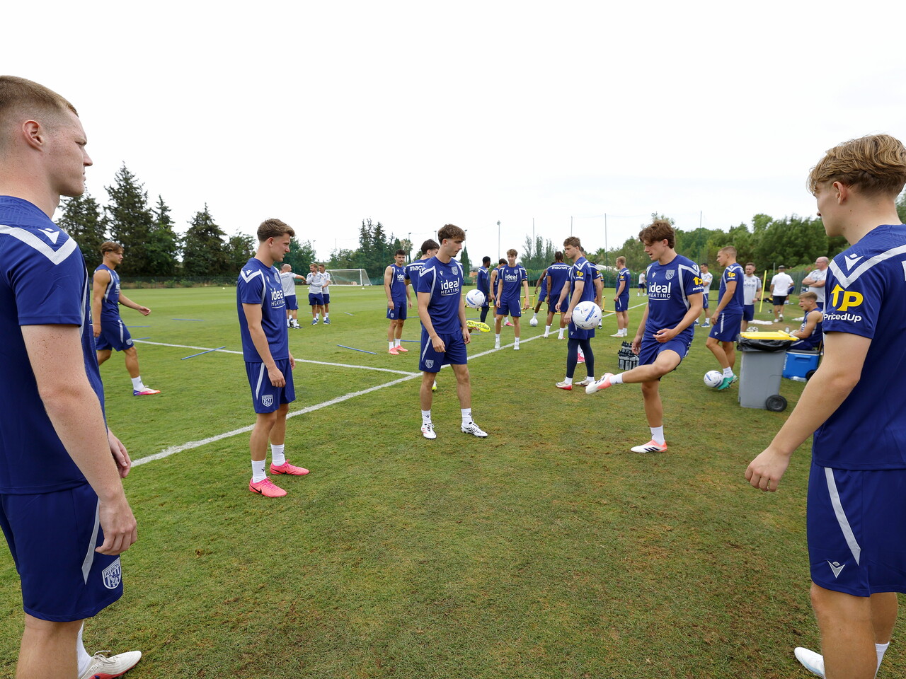 Albion's young players play no-bounce in Portugal