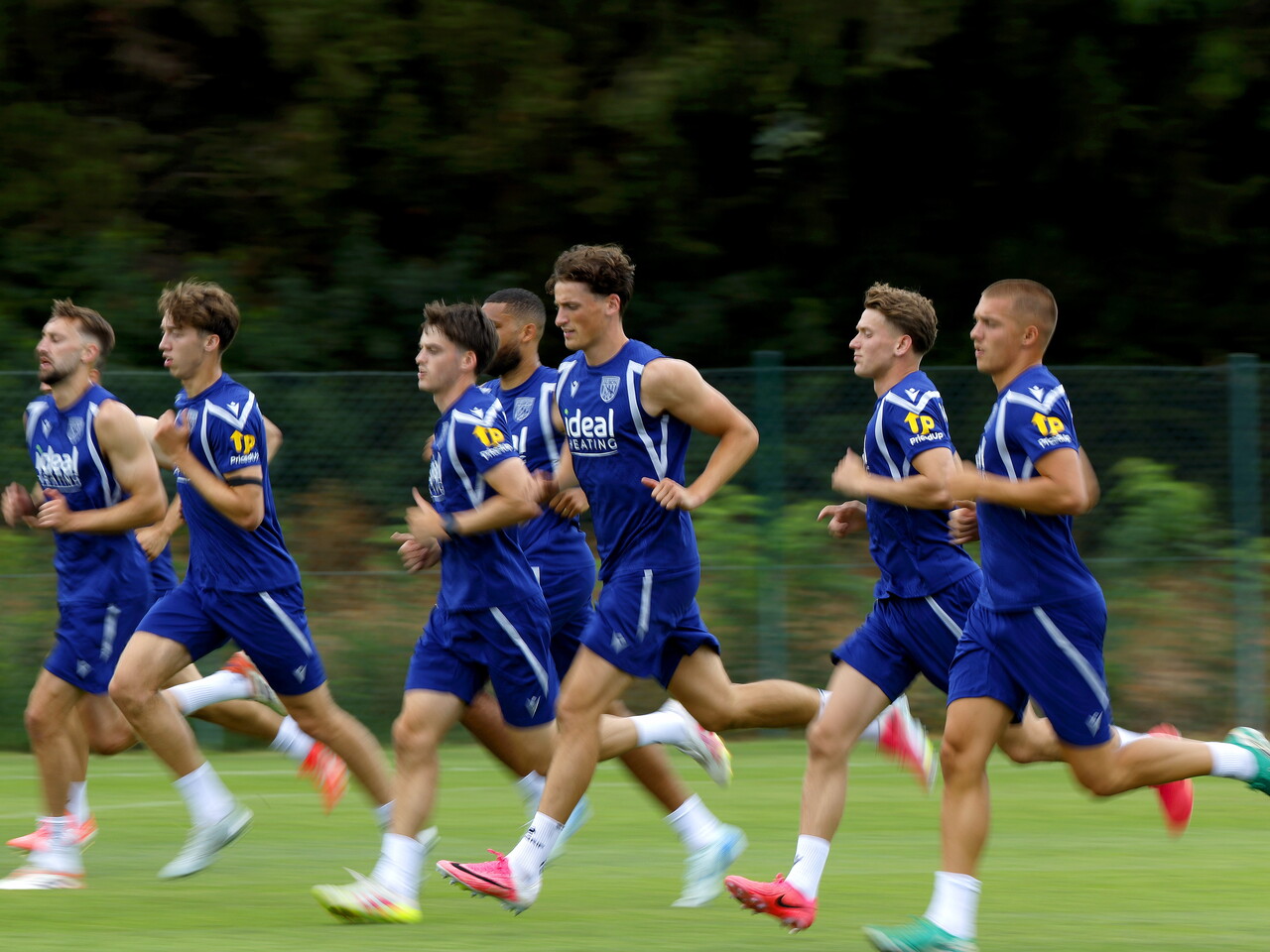 The players running in Portugal