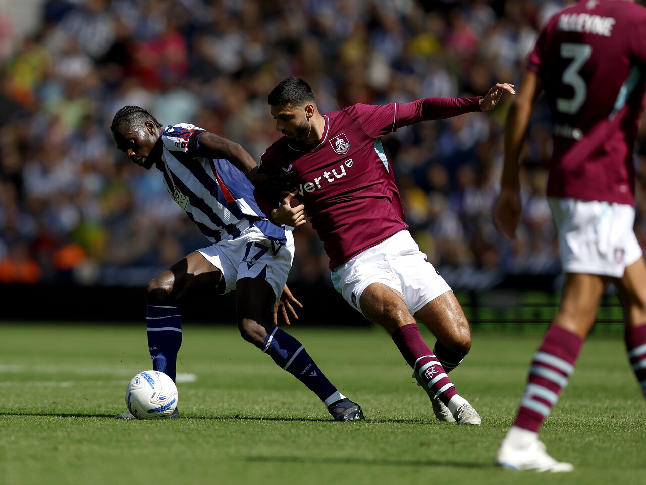 Ousmane Diakite on the ball against Burnley