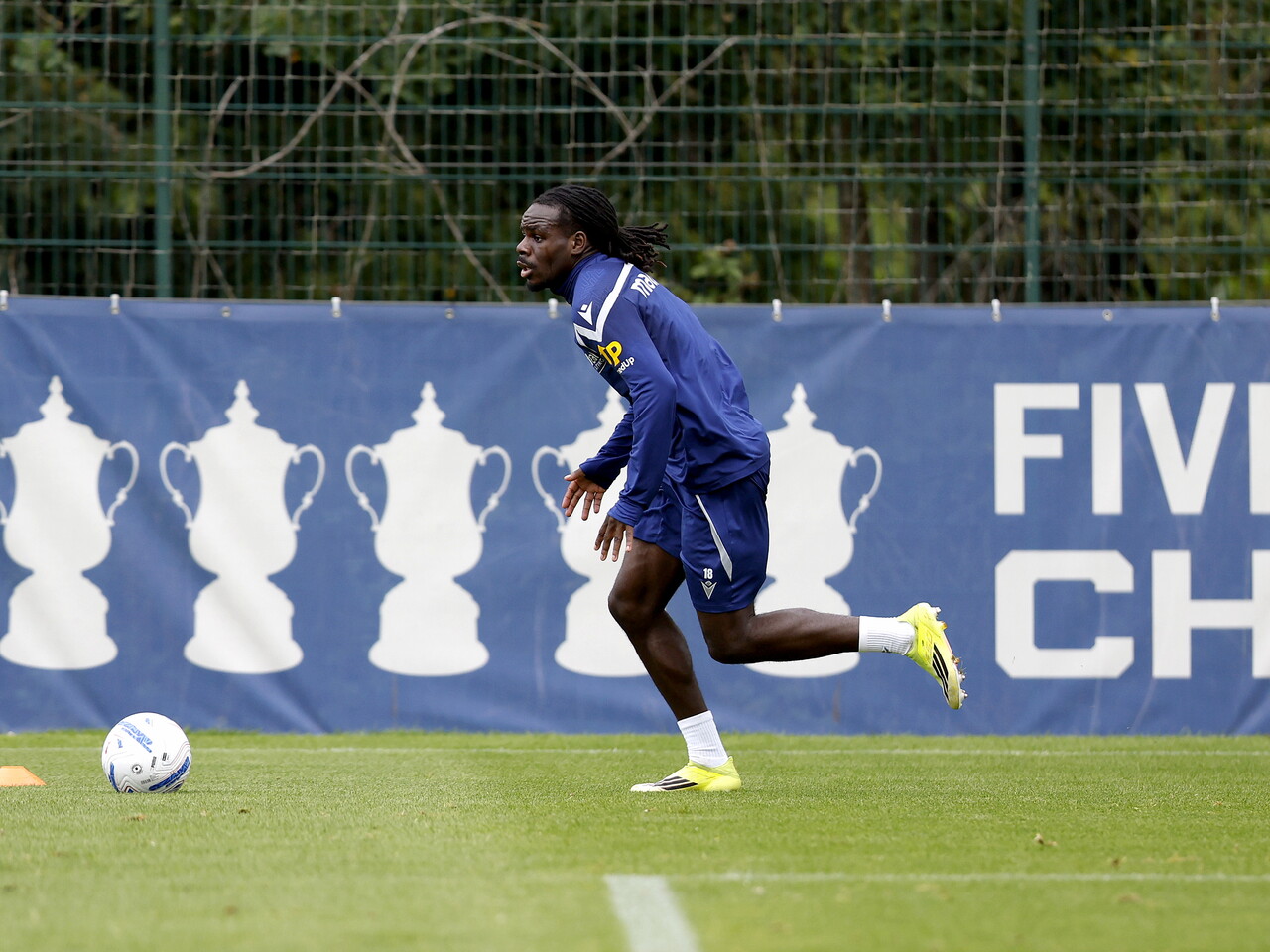 Brayann Pereira on the ball during a training session