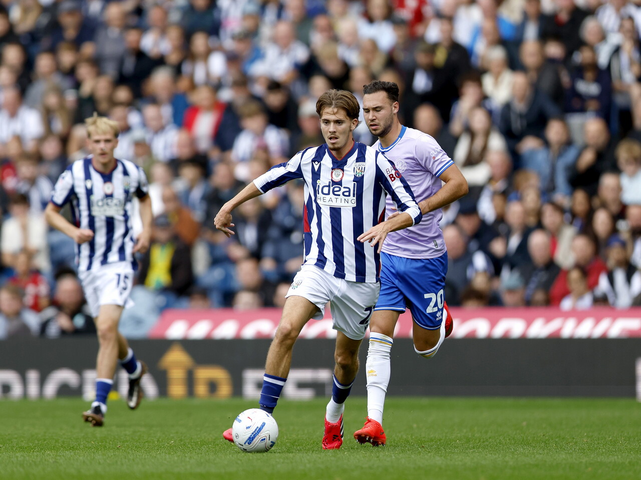 Isaac Price on the ball against QPR