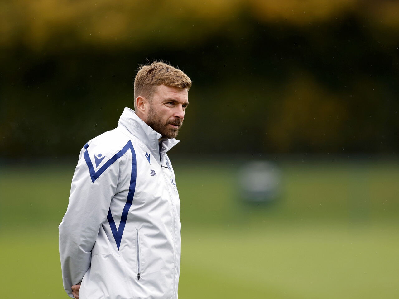 James Morrison watching over training 