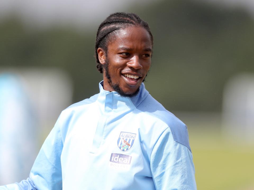 Romaine Sawyers