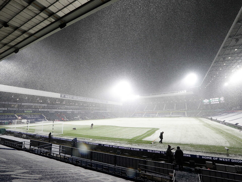 A very snowy Hawthorns