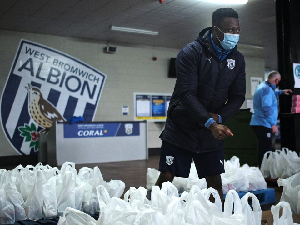 Kielo Brown Packs a Food Parcel