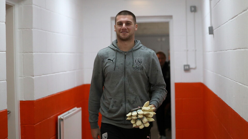 Sam Johnstone arrives Blackpool