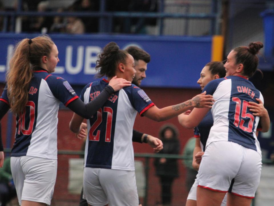 Albion continued their fine run of form on Sunday with a 4-1 victory over Sutton Coldfield Town at Coles Lane