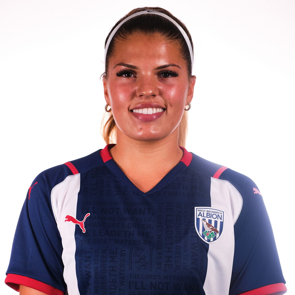 Albion Women forward Holly Beck-Esson