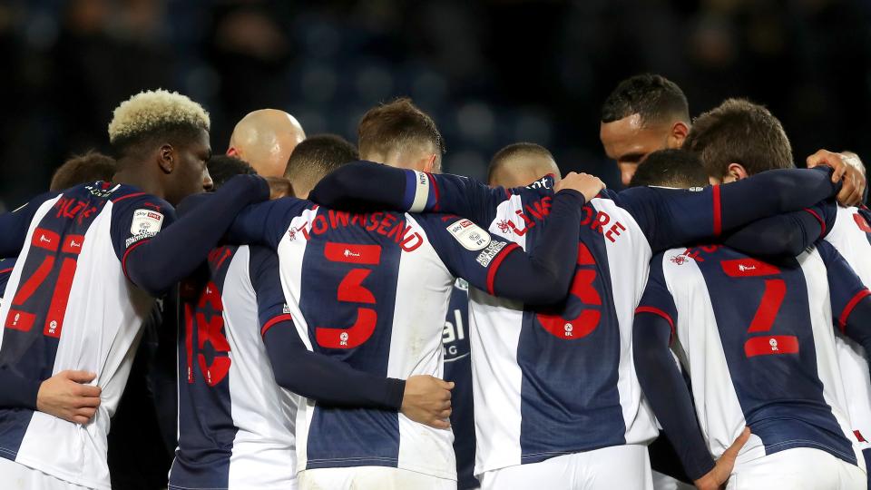 WBA huddle