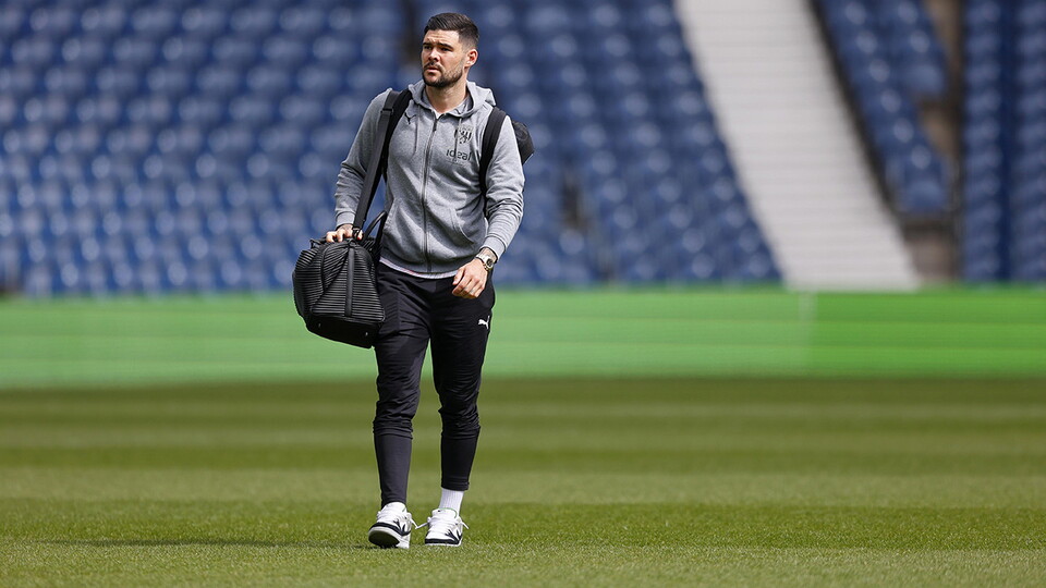 Mowatt Stoke arrival